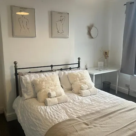 The Bluebird I Leeds (West Yorkshire)